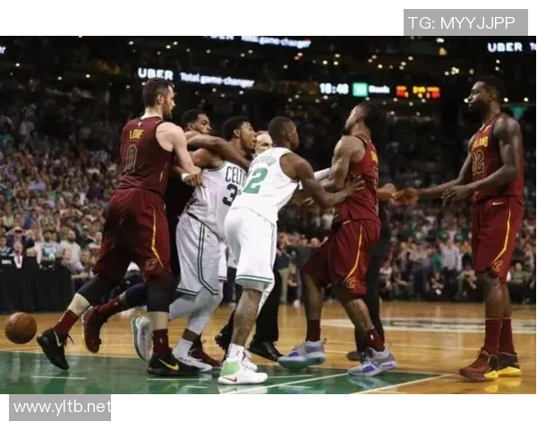 热火与骑士激战11月12日谁能在这场对决中笑到最后